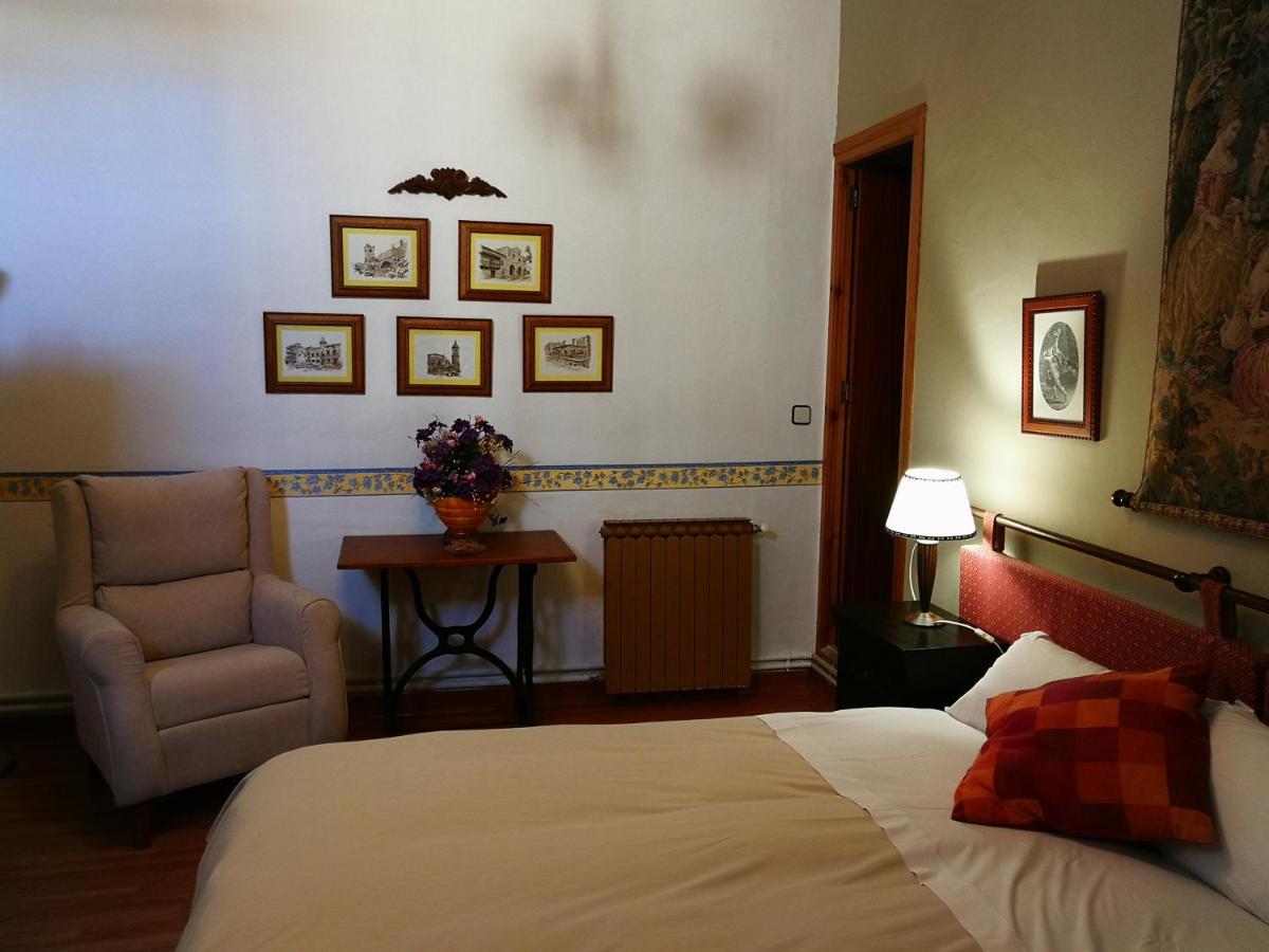 מלון ויינואבה דה לוס אינפנטס La Casona Del Abuelo Parra מראה חיצוני תמונה